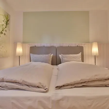 Schoeneck Schoeneck 1 Апартаменты *